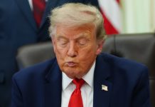 Pollster delivers bad news for Trump’s approval rating