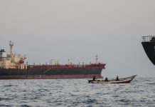 Saudi Pipeline Attack Risks ‘Disastrous’ Loss of Oil as Fighting Escalates
