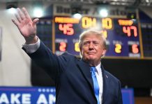 Trump Threatens 300% Tariffs on Foreign Countries and Enterprises That Fail to Invest in US